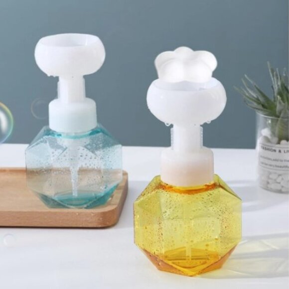 New 300ml Flower Foam Pump Soap Dispenser - Red - Picture 3 of 6